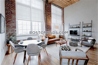 South Union St. Lawrence