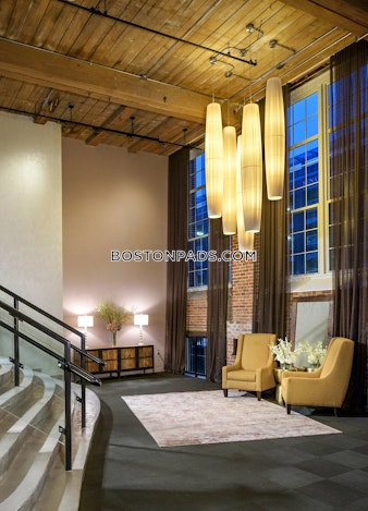 South Union St. Lawrence