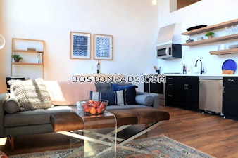 South Union St. Lawrence