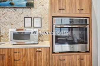 South Union St. Lawrence