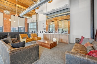 South Union St. Lawrence