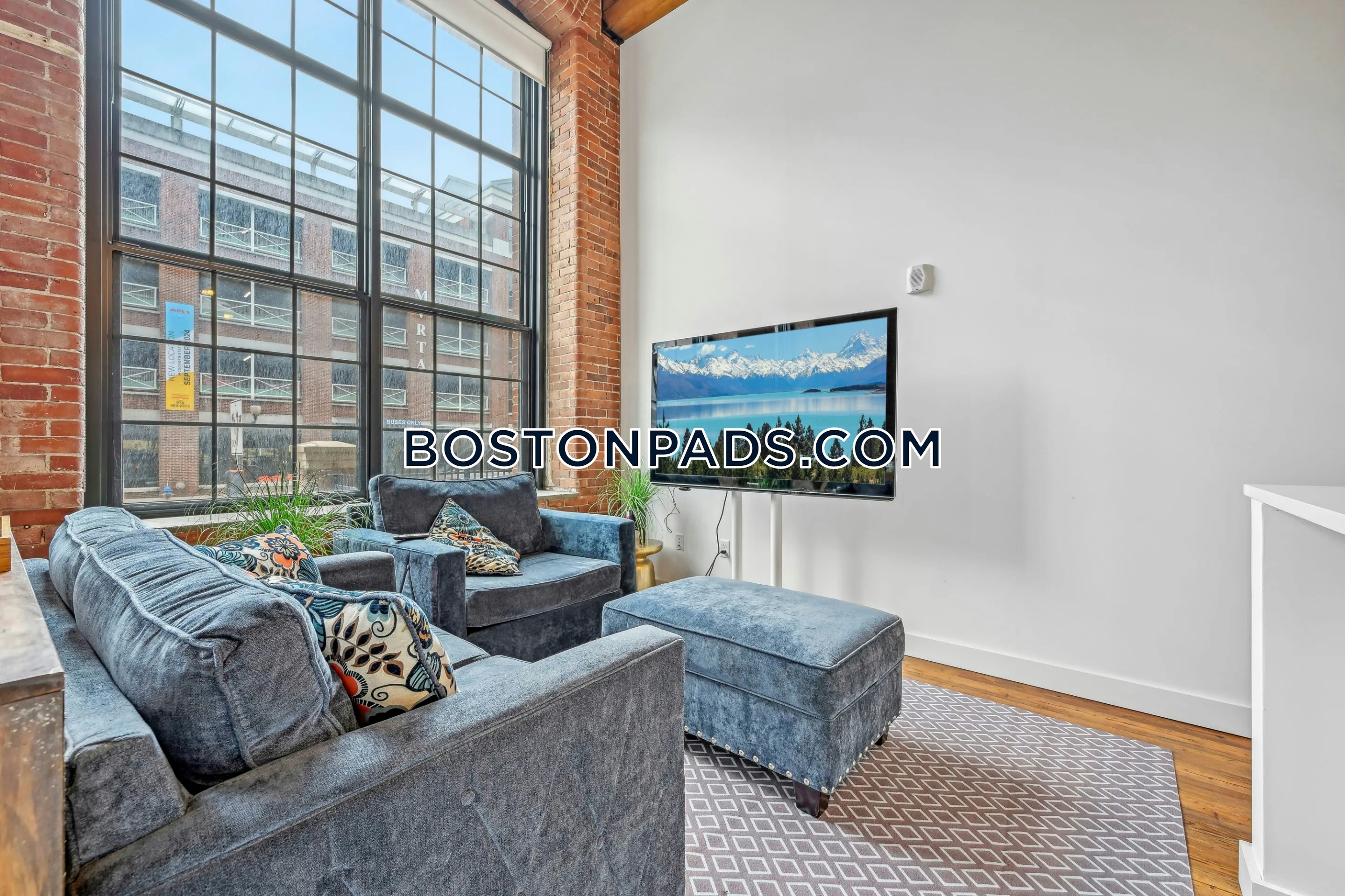 Lawrence - 2 Beds, 1 Baths