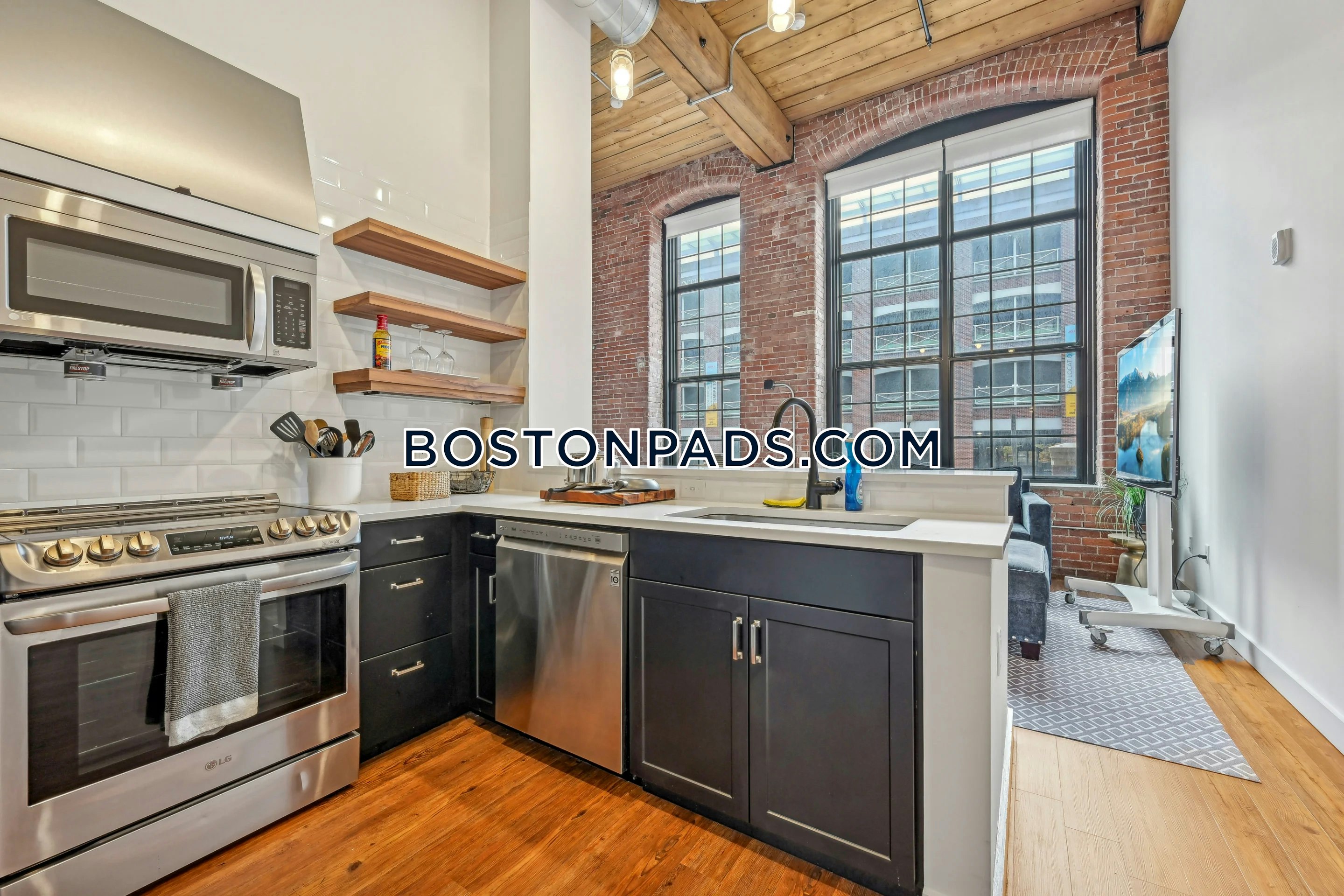 Lawrence - 2 Beds, 1 Baths