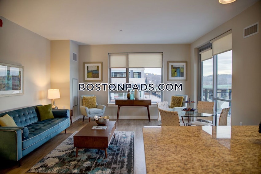 HAVERHILL - 3 Beds, 1 Bath - Image 3