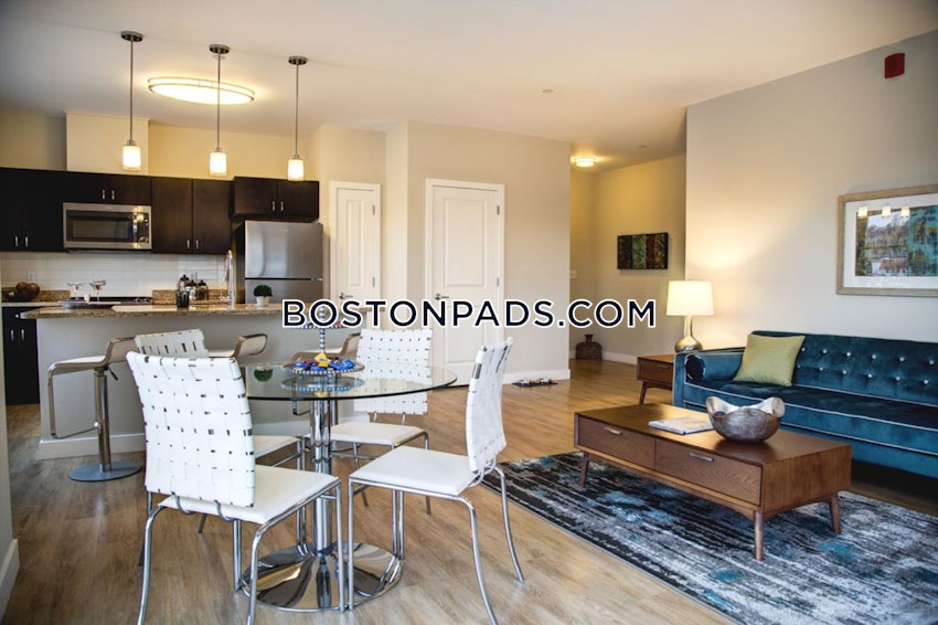 HAVERHILL - 3 Beds, 1 Bath - Image 11