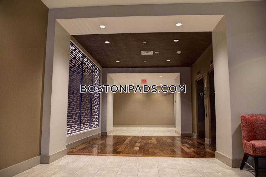 HAVERHILL - 3 Beds, 1 Bath - Image 13