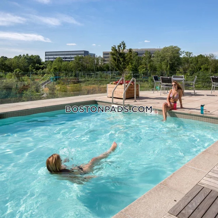 Cambridgepark Dr., Cambridge