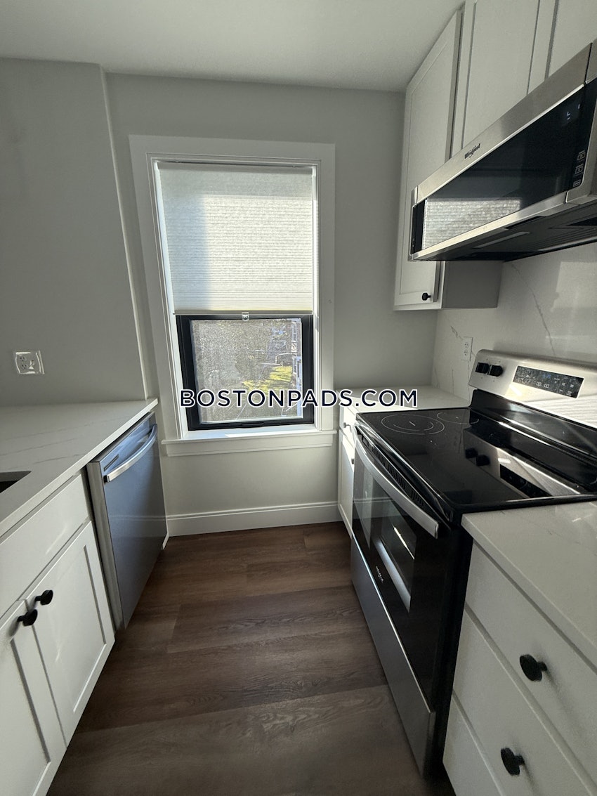 BOSTON - BRIGHTON - OAK SQUARE - 3 Beds, 3 Baths - Image 13