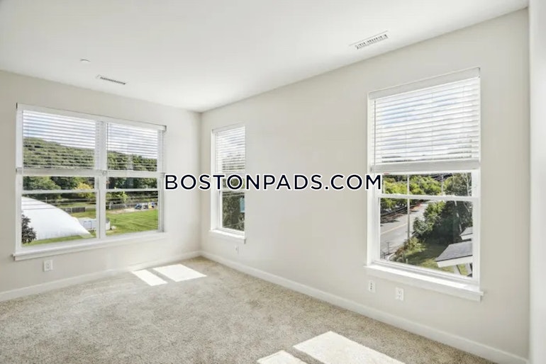 Boston Rd. Haverhill