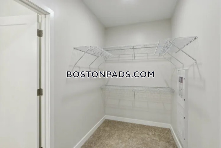 Boston Rd., Haverhill