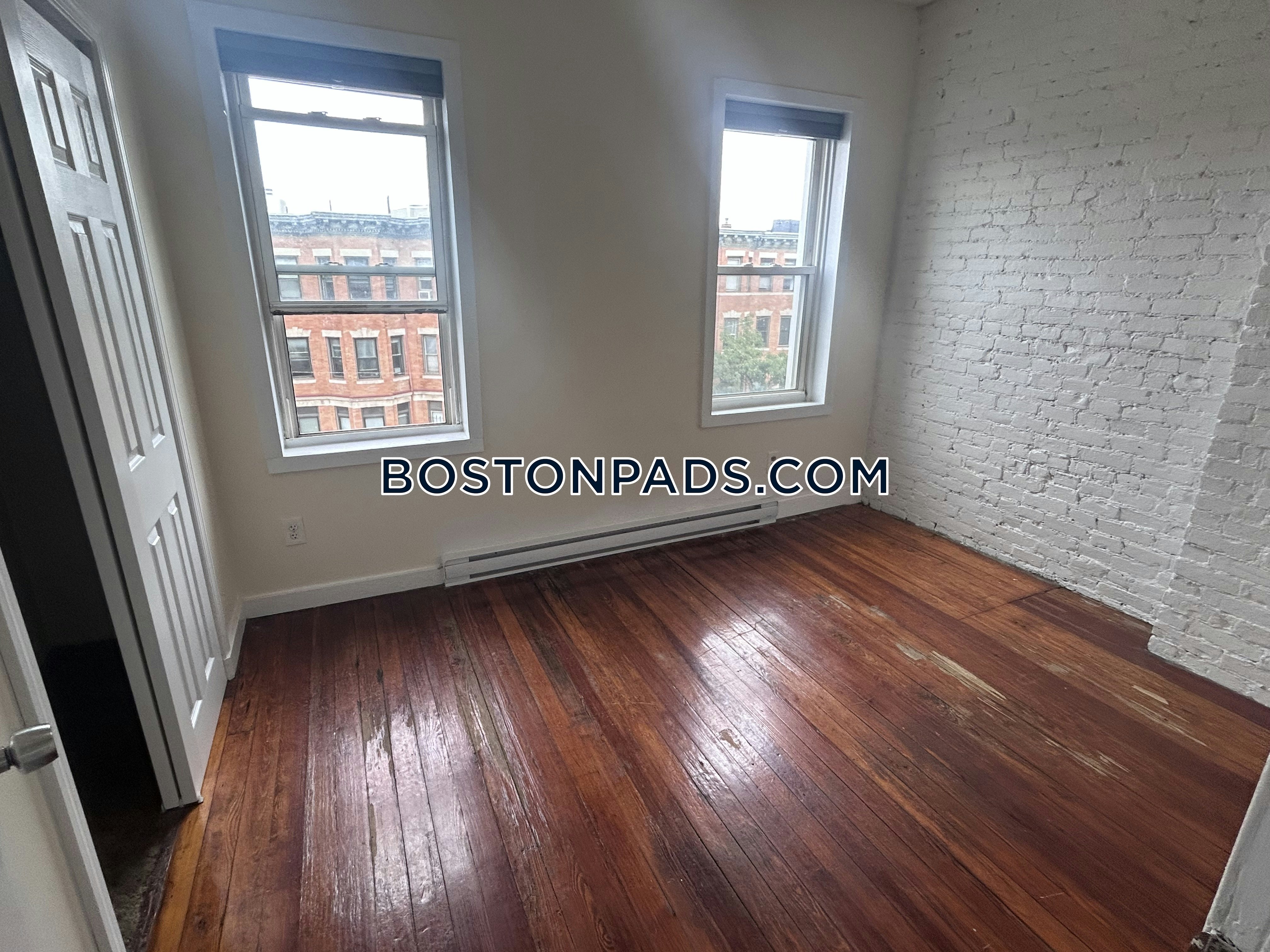 Boston - 2 Beds, 1 Baths