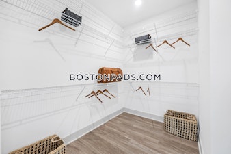 Wilkens Ln. Barnstable