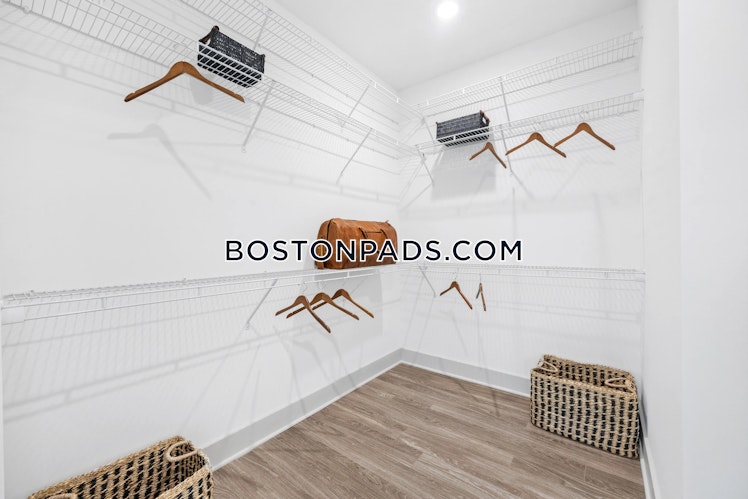 Wilkens Ln., Barnstable