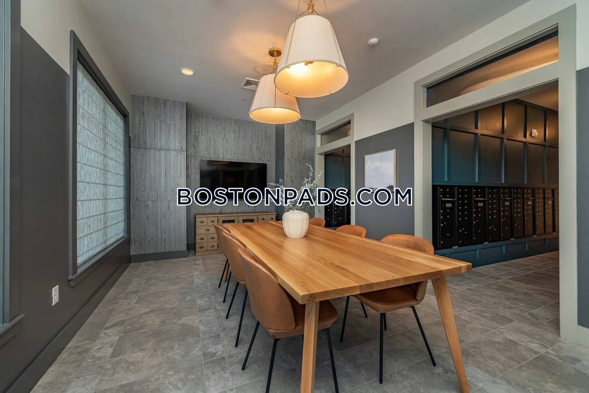 Kingston Collection Way. Kingston