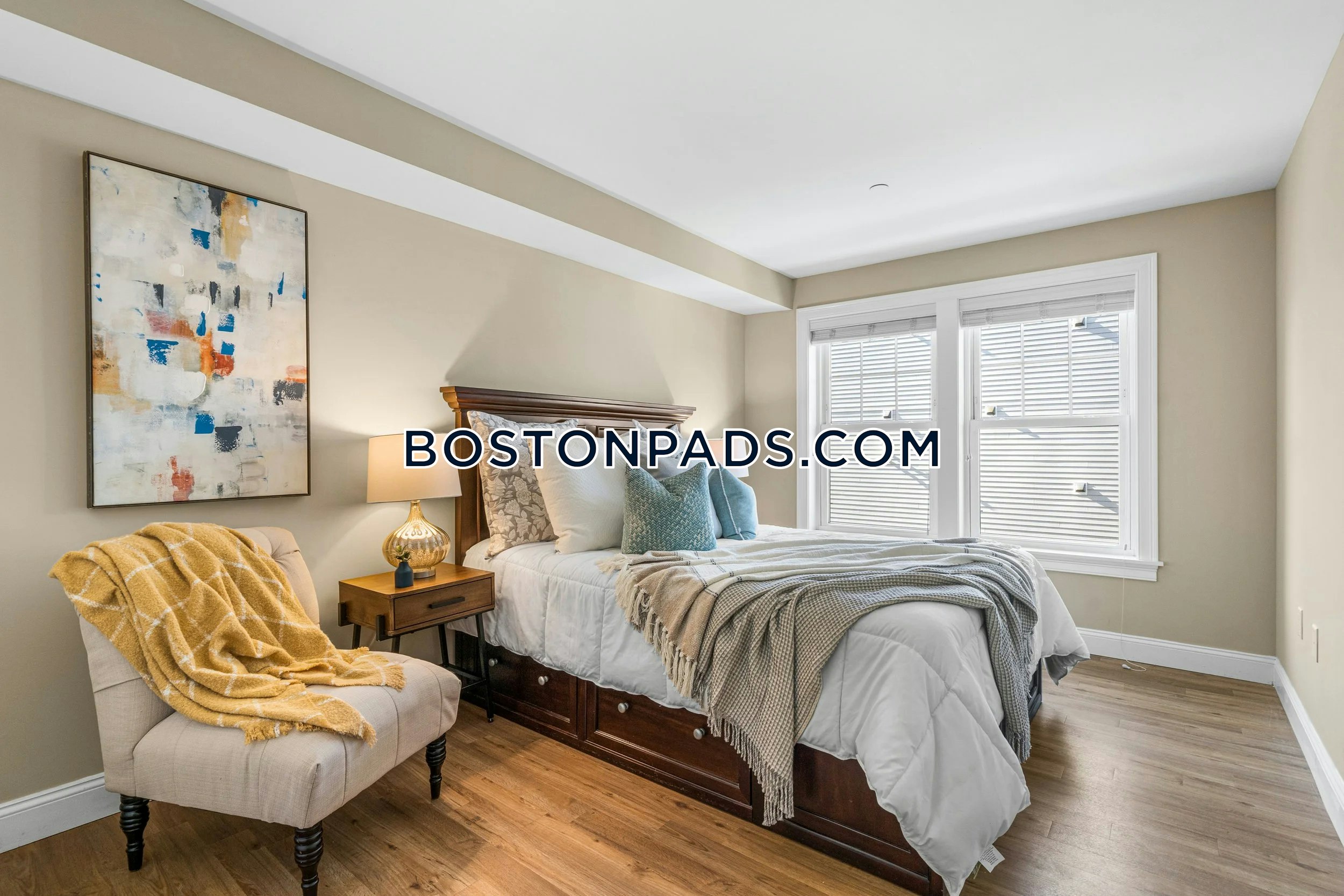 Plymouth - 2 Beds, 1 Baths