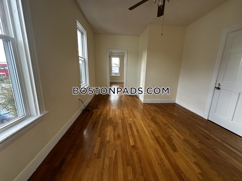 BOSTON - BRIGHTON - BRIGHTON CENTER - 4 Beds, 1 Bath - Image 12