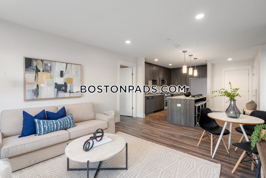 HYANNIS - 1 Bed, 1 Bath - Image 11