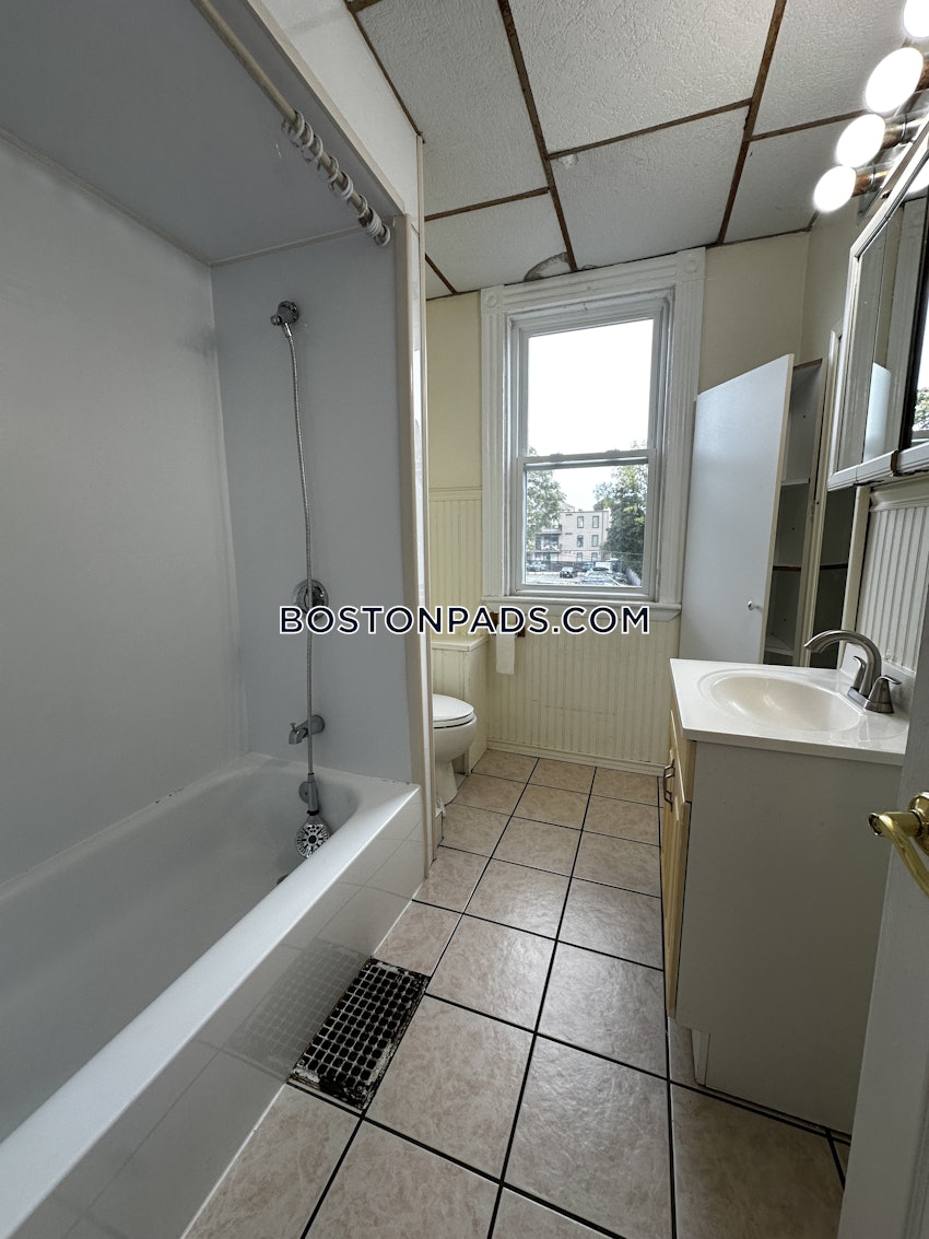 BOSTON - BRIGHTON - BRIGHTON CENTER - 4 Beds, 1 Bath - Image 31