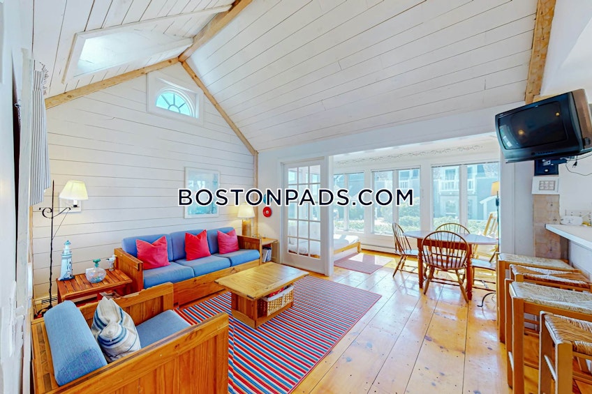 Mashpee - $2,580+ /month