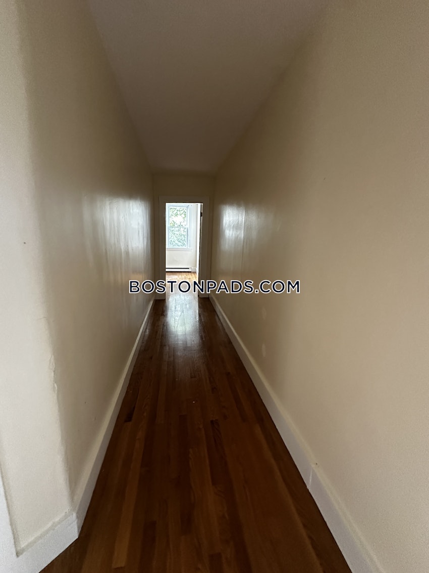 BOSTON - BRIGHTON - BRIGHTON CENTER - 4 Beds, 1 Bath - Image 9