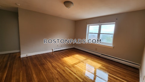 Chiswick Rd. Boston photo 4