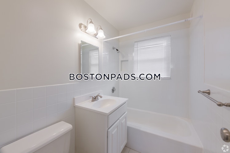 Settlers Rd., Plymouth