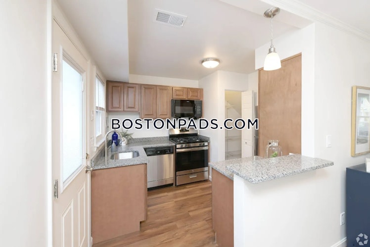 Settlers Rd., Plymouth