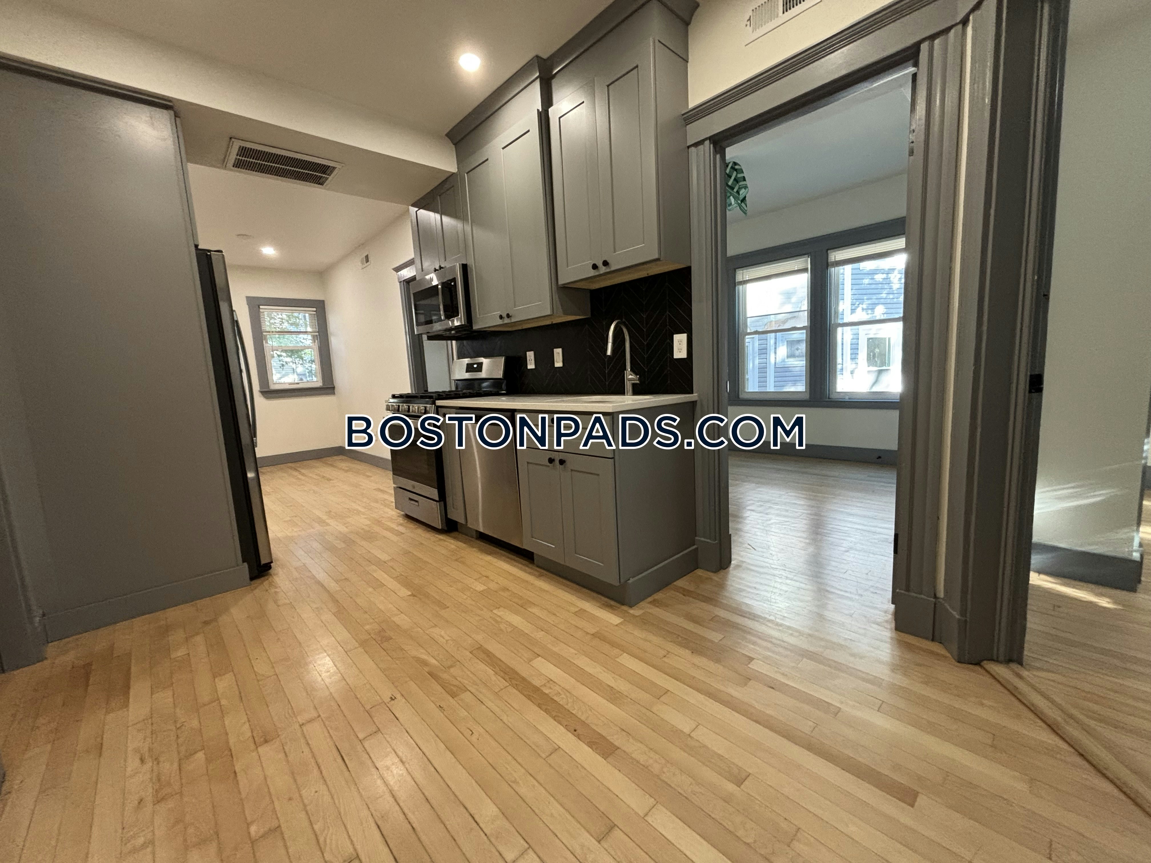 Boston - 4 Beds, 2 Baths