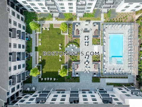 Village Green South Plymouth photo 41