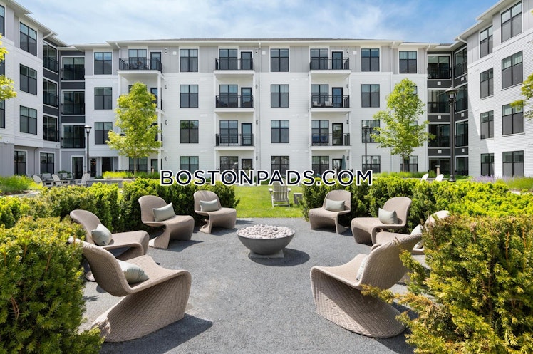 Village Green South, Plymouth