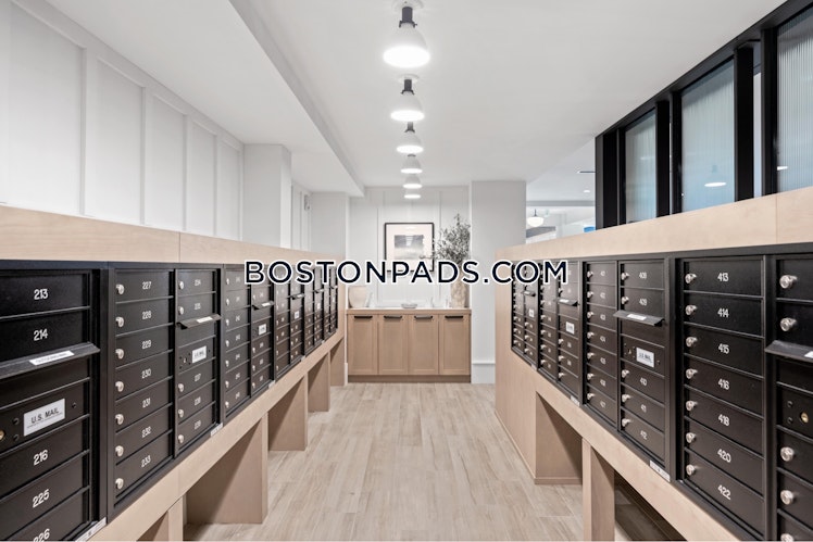 Village Green South, Plymouth