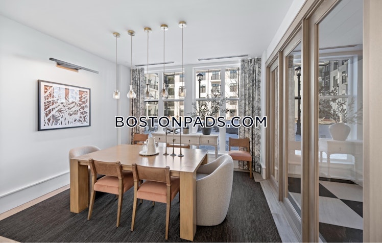 Village Green South, Plymouth