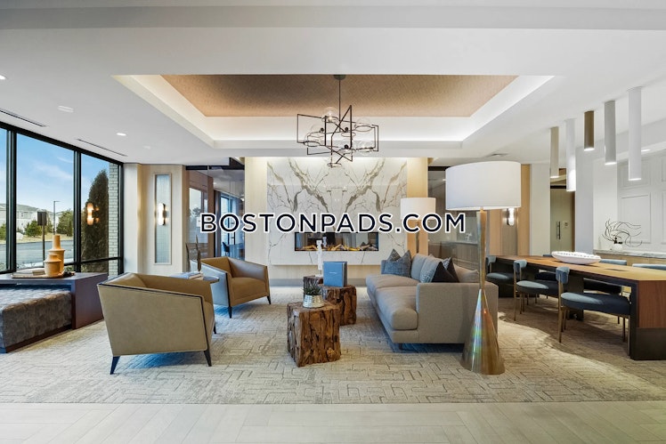 Station Dr., Plymouth