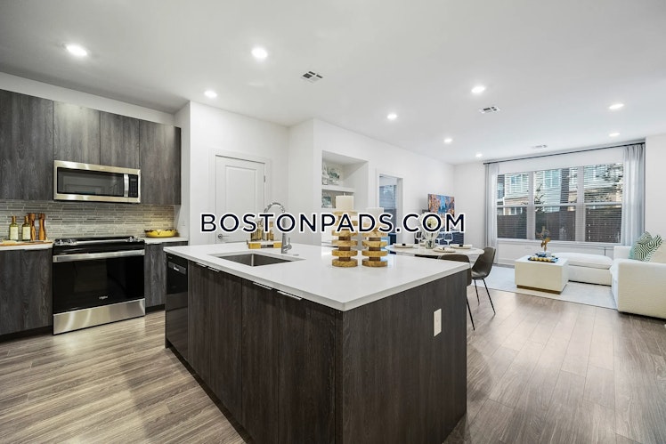 Station Dr., Plymouth