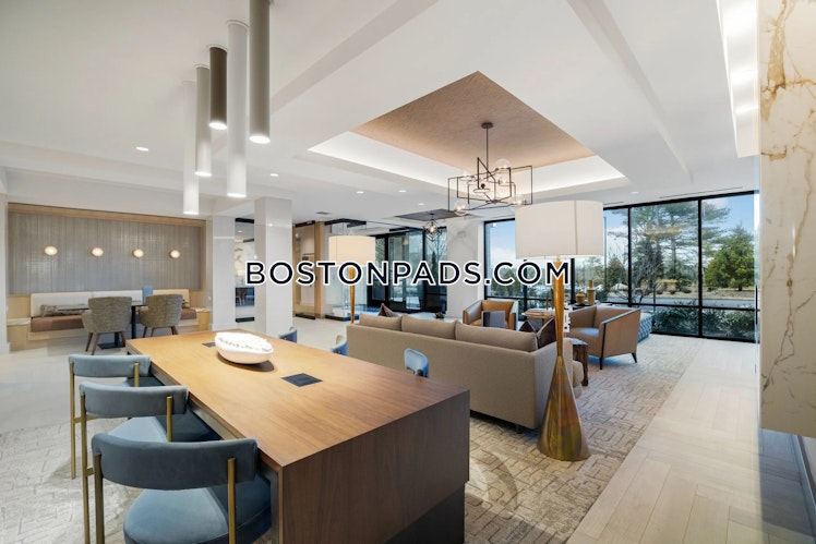 Station Dr., Plymouth