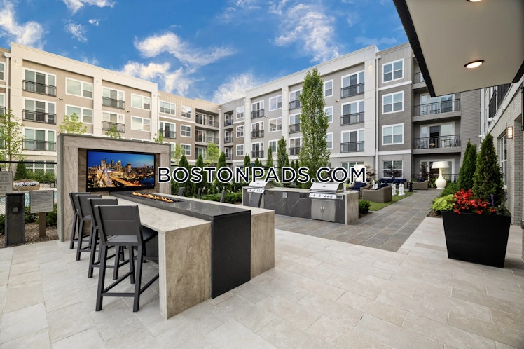 Station Dr., Plymouth