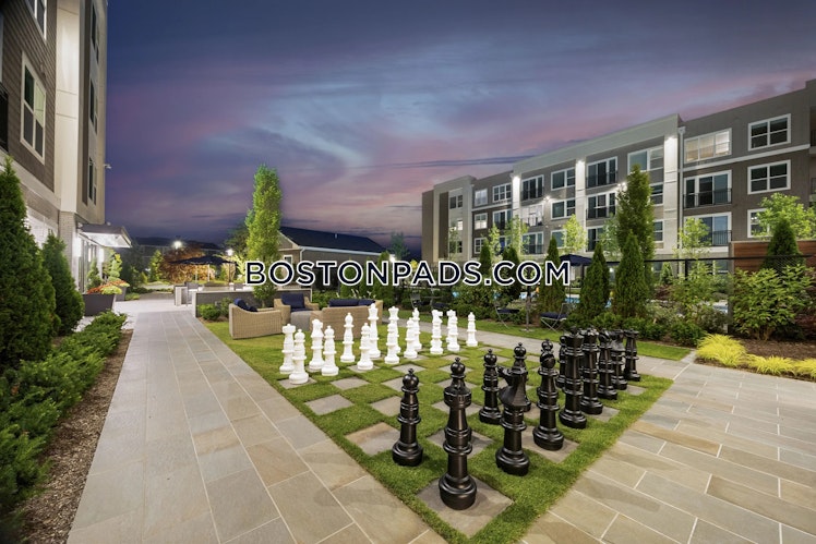 Station Dr., Plymouth