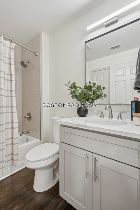 Avalon Dr. Hull photo 43