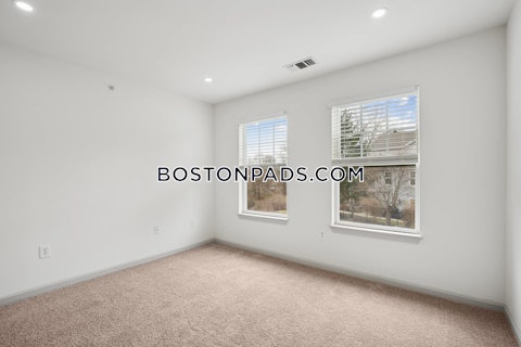 Avalon Dr. Hull photo 14