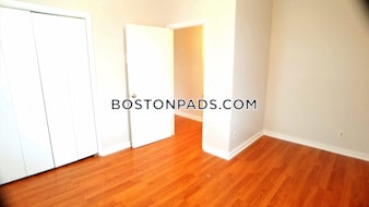 Sunderland St. Boston