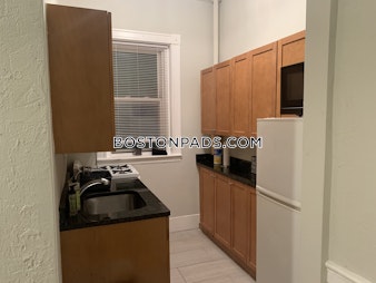 Commonwealth Ave. Boston