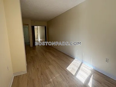 Boston - 2 Beds, 1.5 Baths