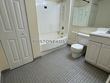 Boston - 2 Beds, 1.5 Baths