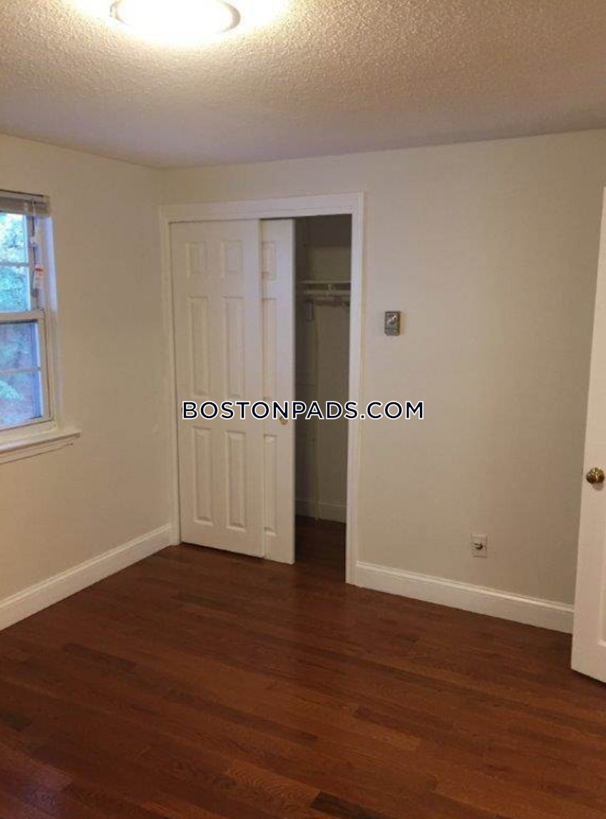 PLYMOUTH - 2 Beds, 1 Bath - Image 18