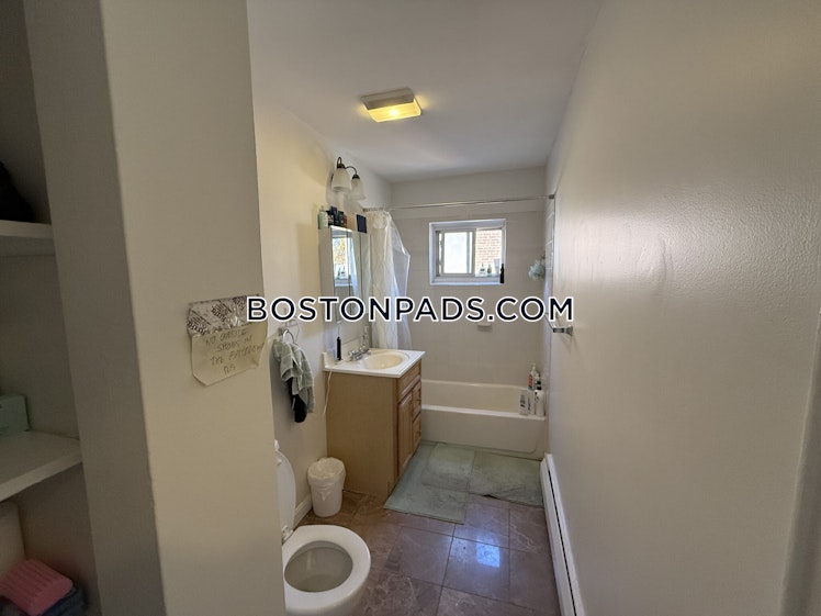 Chiswick Rd., Boston