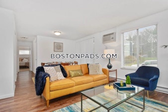 Rolling Green Dr. Fall River