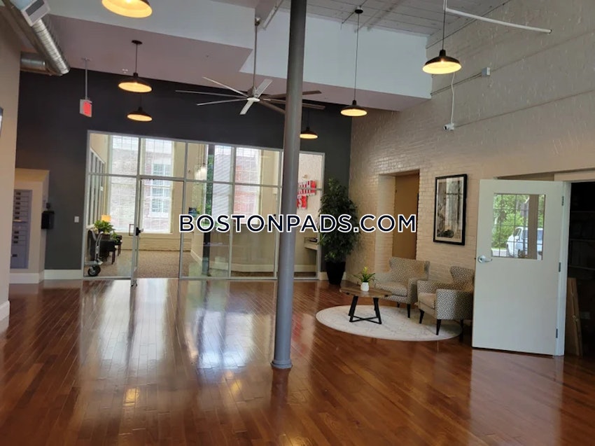 FALL RIVER - 2 Beds, 1 Bath - Image 14