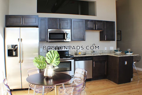 Davol St. Fall River photo 6