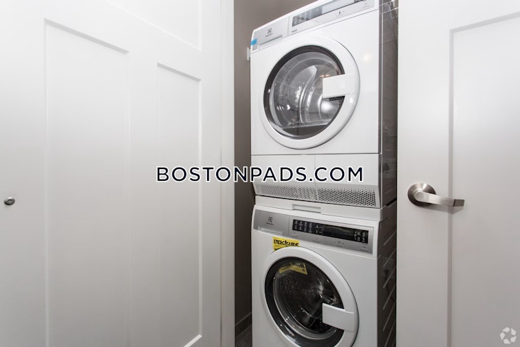 Davol St., Fall River