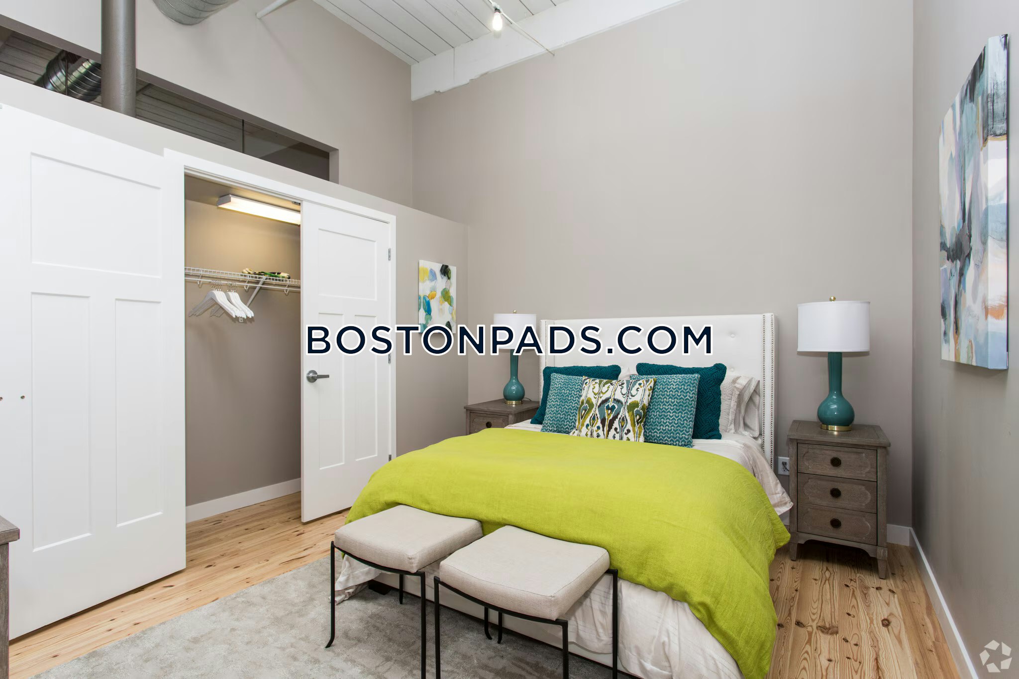 Fall River - 3 Beds, 1 Baths